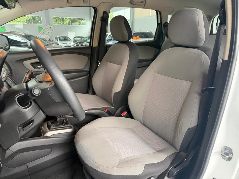 SPIN 1.8 LTZ 8V FLEX 4P MANUAL - 2018 - CARLOS BARBOSA