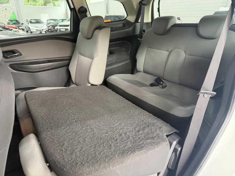 SPIN 1.8 LTZ 8V FLEX 4P MANUAL - 2018 - CARLOS BARBOSA