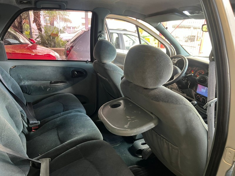 SCÉNIC 2.0 RXE 8V GASOLINA 4P MANUAL - 2001 - CAXIAS DO SUL