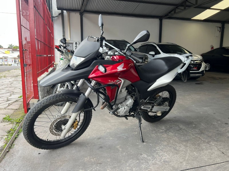 xre 300  2014 caxias do sul