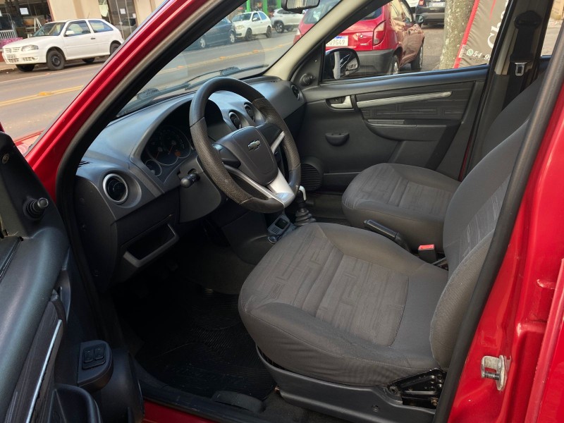 PRISMA 1.4 MPFI MAXX 8V FLEX 4P MANUAL - 2011 - VACARIA