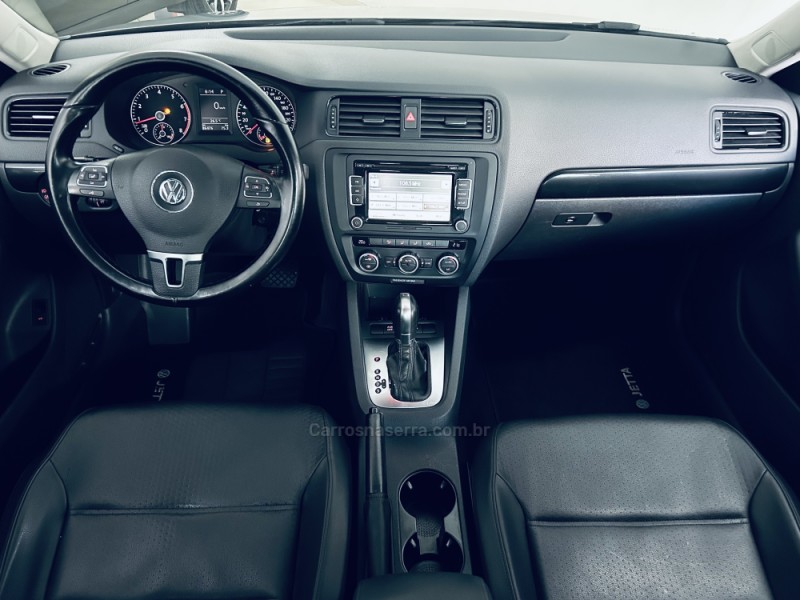 JETTA 2.0 COMFORTLINE FLEX 4P TIPTRONIC - 2014 - CAXIAS DO SUL