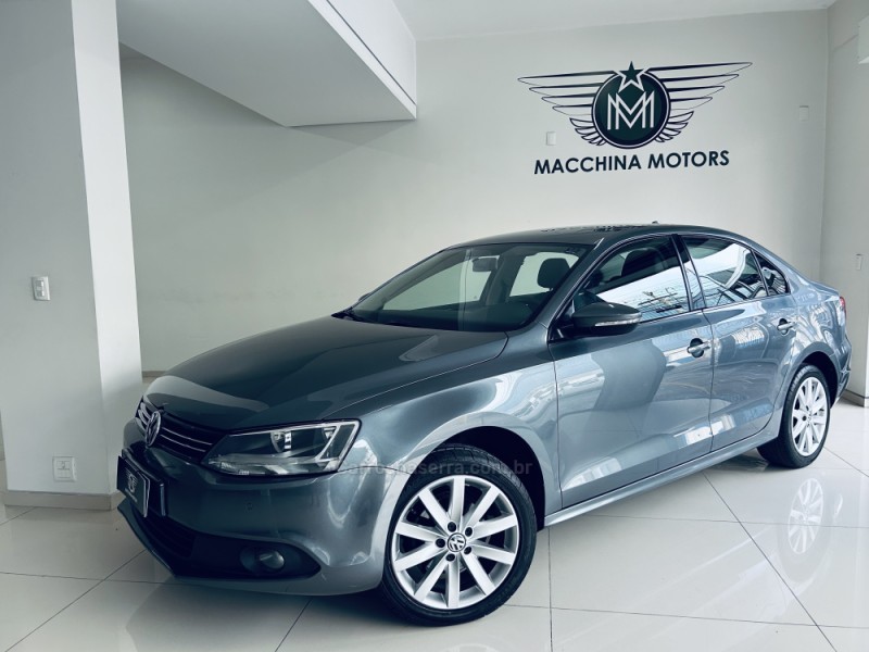 JETTA 2.0 COMFORTLINE FLEX 4P TIPTRONIC - 2014 - CAXIAS DO SUL
