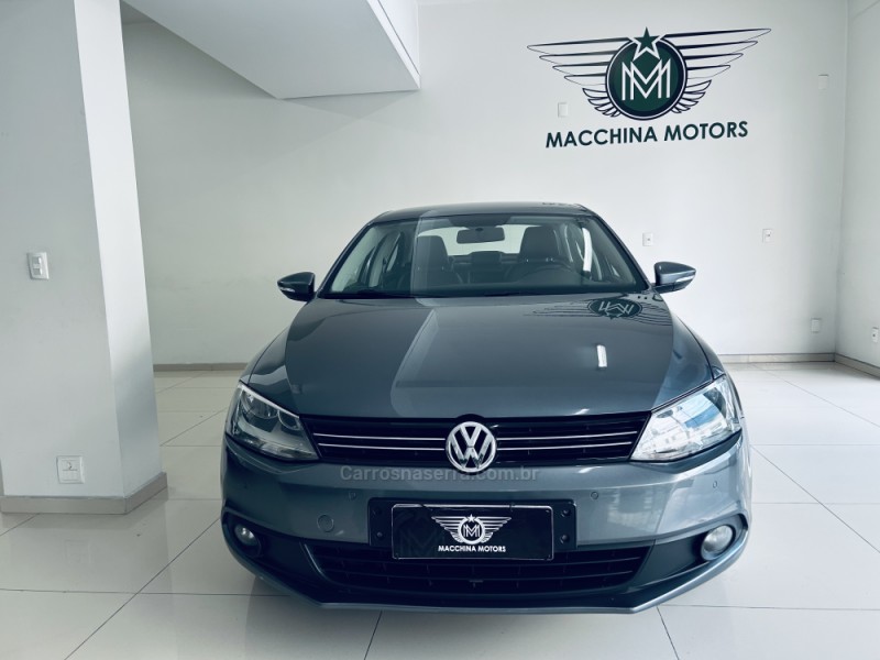 JETTA 2.0 COMFORTLINE FLEX 4P TIPTRONIC - 2014 - CAXIAS DO SUL