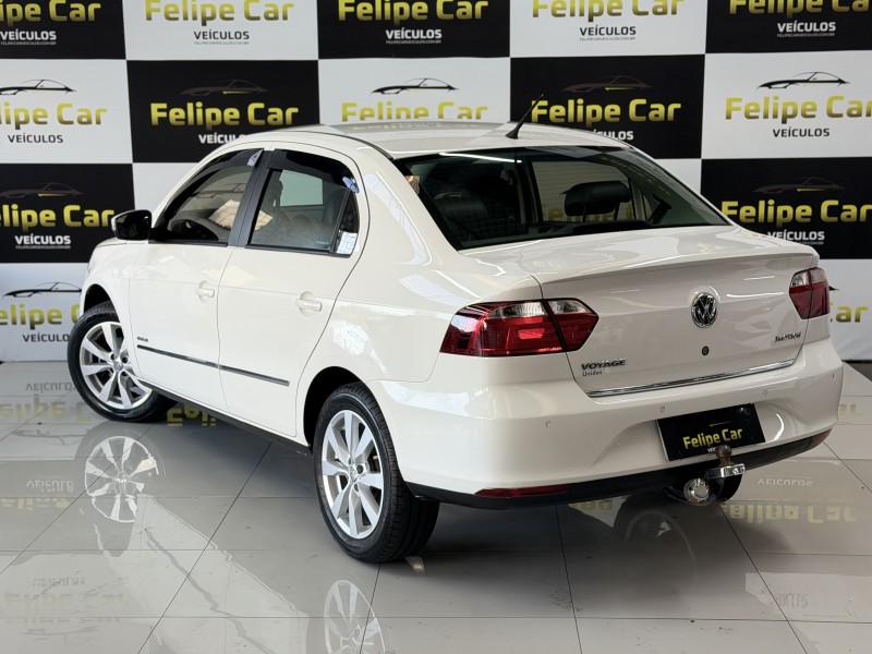 VOYAGE 1.6 MI HIGHLINE 8V FLEX 4P AUTOMATIZADO - 2014 - CAXIAS DO SUL