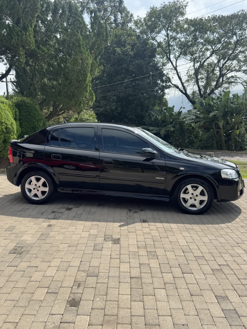 ASTRA 2.0 MPFI ADVANTAGE 8V FLEX 4P MANUAL - 2007 - ENCANTADO