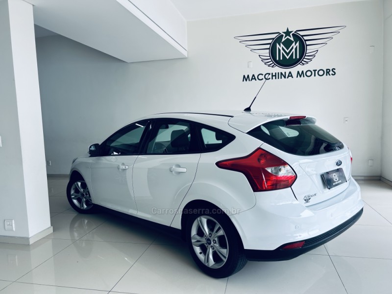 FOCUS 1.6 SE HATCH 16V FLEX 4P AUTOMÁTICO - 2015 - CAXIAS DO SUL