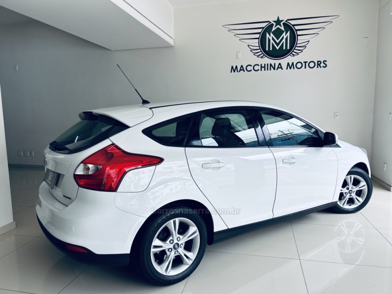 FOCUS 1.6 SE HATCH 16V FLEX 4P AUTOMÁTICO - 2015 - CAXIAS DO SUL