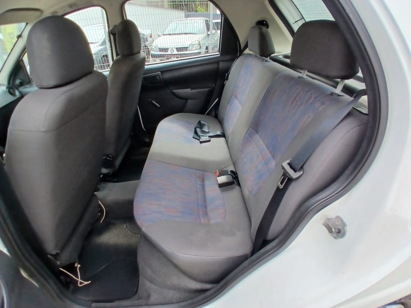 CELTA 1.0 MPFI SPIRIT 8V FLEX 4P MANUAL - 2010 - FARROUPILHA