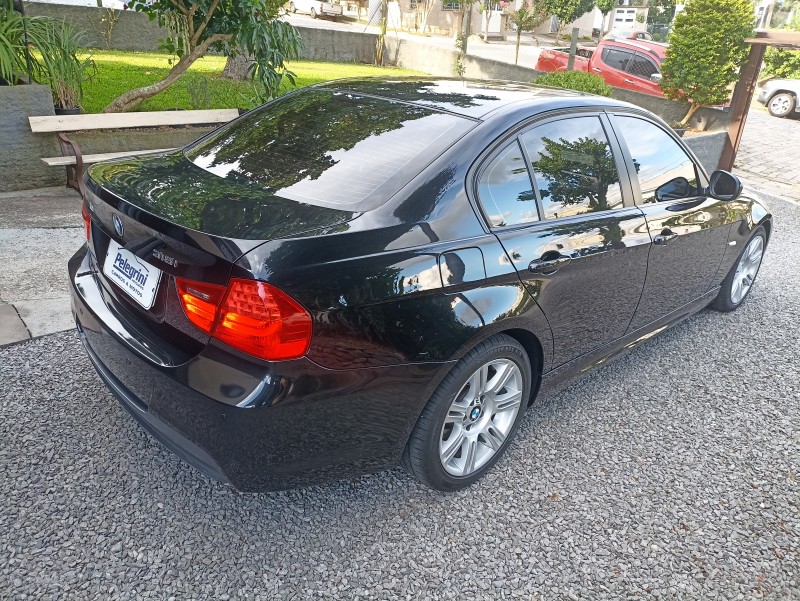 318I 2.0 SEDAN 16V GASOLINA 4P AUTOMÁTICO - 2012 - BENTO GONçALVES