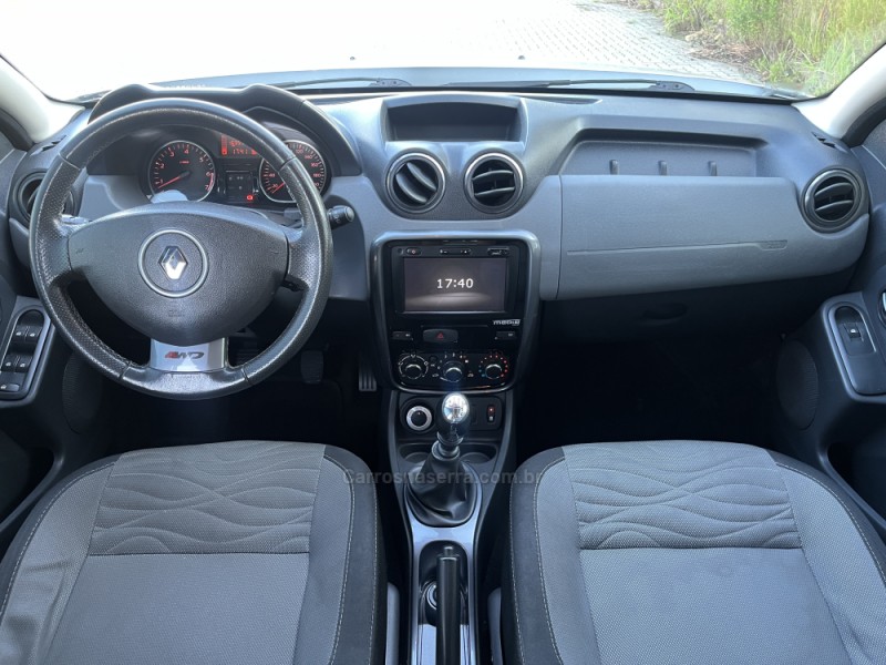 DUSTER 2.0 DYNAMIQUE 4X4 16V FLEX 4P MANUAL - 2013 - CAXIAS DO SUL
