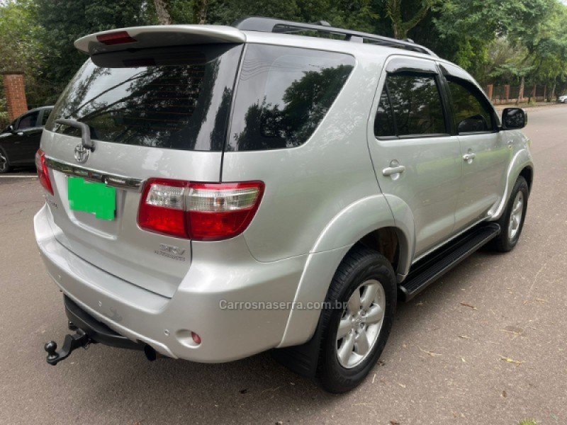 HILUX 3.0 SRV 4X4 CD 7 LUGARES 16V TURBO INTERCOOLER DIESEL 4P AUTOMÁTICO - 2009 - BENTO GONçALVES