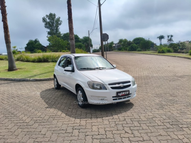 CELTA 1.0 MPFI LT 8V FLEX 4P MANUAL - 2014 - ESTâNCIA VELHA