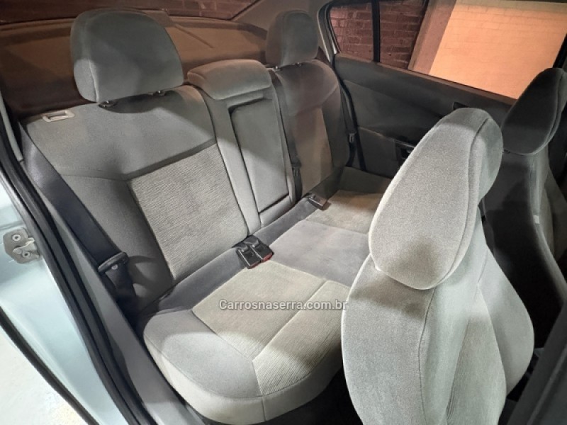 VECTRA 2.0 MPFI ELEGANCE 8V FLEX 4P MANUAL - 2010 - CAXIAS DO SUL