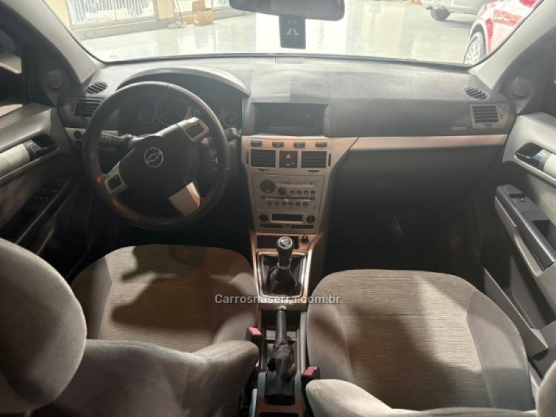 VECTRA 2.0 MPFI ELEGANCE 8V FLEX 4P MANUAL - 2010 - CAXIAS DO SUL