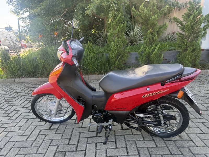 BIZ 100 KS - 2014 - FELIZ