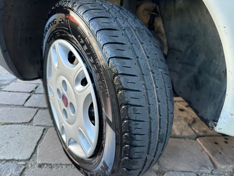 PALIO 1.0 MPI YOUNG 8V GASOLINA 2P MANUAL - 2001 - CAXIAS DO SUL