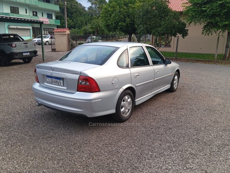 VECTRA 2.2 MPFI GLS 8V GASOLINA 4P MANUAL - 2000 - PICADA CAFé