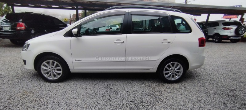 SPACEFOX 1.6 MSI TRENDLINE 8V FLEX 4P MANUAL - 2014 - FARROUPILHA