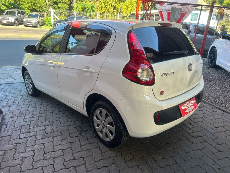 PALIO 1.0 MPI ATTRACTIVE 8V FLEX 4P MANUAL - 2015 - TRêS COROAS