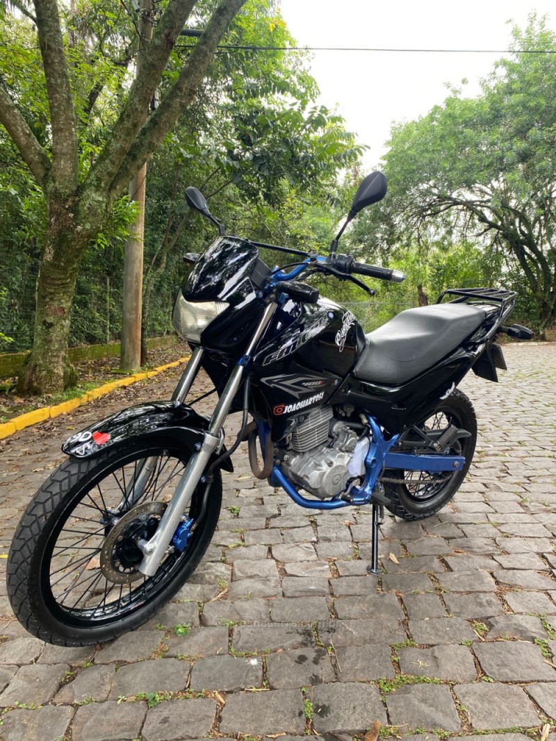 NX4 FALCON  - 2004 - LAJEADO