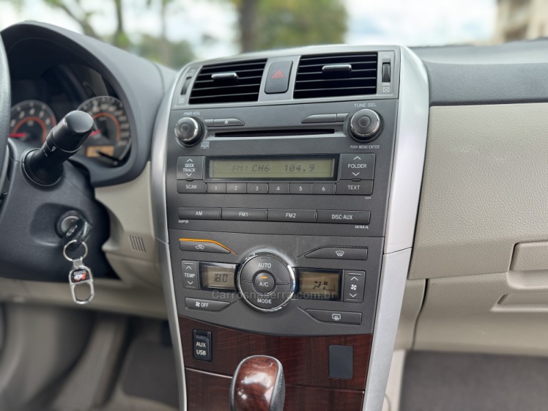 COROLLA 2.0 ALTIS PREMIUM 16V FLEX 4P AUTOMÁTICO - 2013 - CASCA