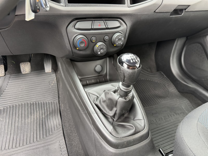 PRISMA 1.0 MPFI JOY 8V FLEX 4P MANUAL - 2017 - CASCA