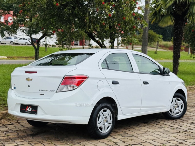 PRISMA 1.0 MPFI JOY 8V FLEX 4P MANUAL - 2017 - CASCA