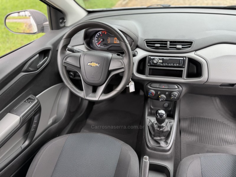 PRISMA 1.0 MPFI JOY 8V FLEX 4P MANUAL - 2017 - CASCA