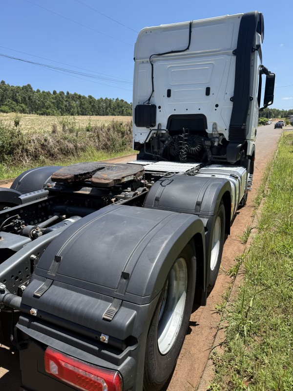 ACTROS 2548 S  - 2023 - ESTRELA