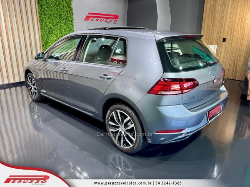 GOLF 1.0 200 TSI TOTAL FLEX COMFORTLINE TIPTRONIC - 2018 - NOVA PRATA