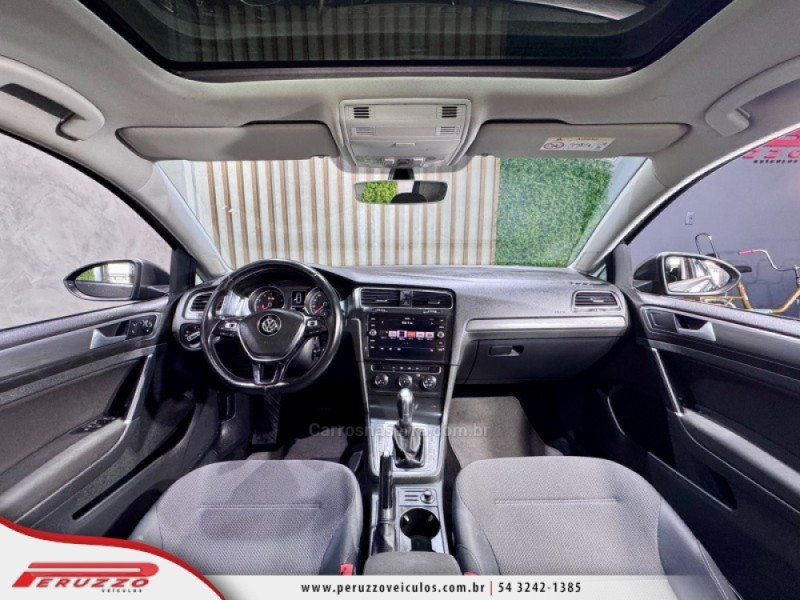 GOLF 1.0 200 TSI TOTAL FLEX COMFORTLINE TIPTRONIC - 2018 - NOVA PRATA