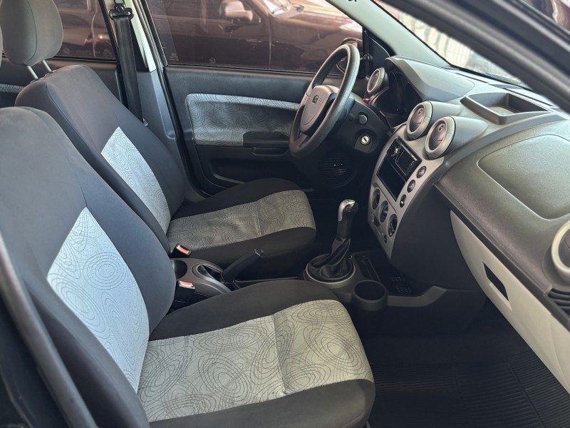 FIESTA 1.6 MPI SEDAN 8V FLEX 4P MANUAL - 2010 - CAXIAS DO SUL