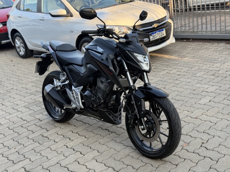 CB 300F TWISTER CBS - 2023 - BENTO GONçALVES