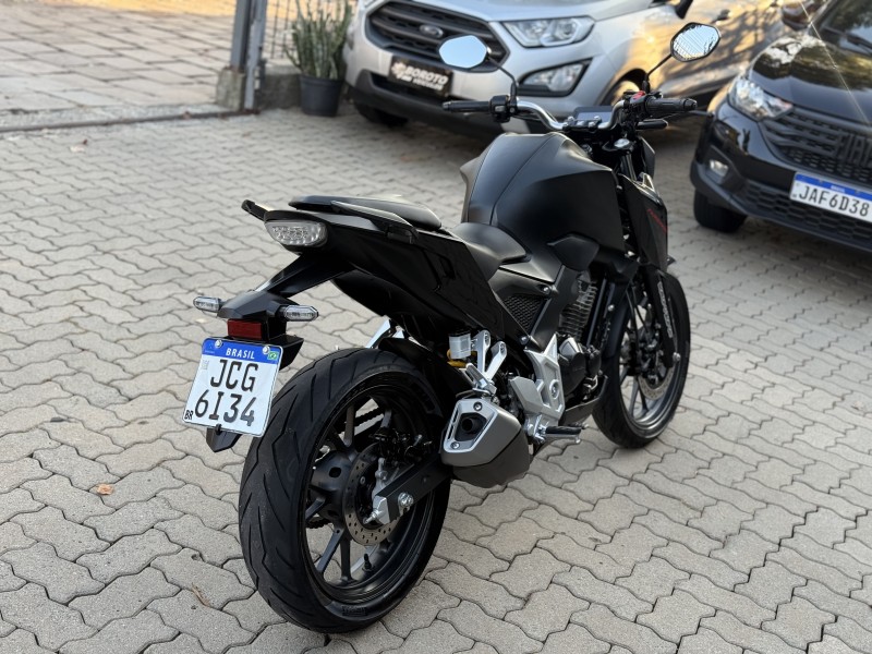 CB 300F TWISTER CBS - 2023 - BENTO GONçALVES