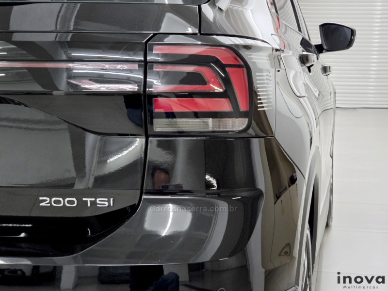 T-CROSS 1.0 TSI 200 12V FLEX 4P AUTOMÁTICO - 2023 - NOVO HAMBURGO