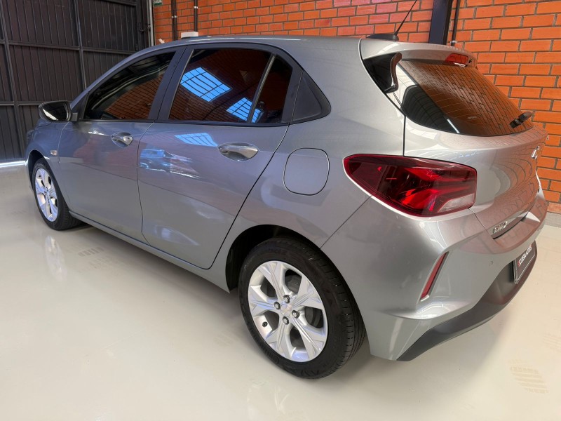 ONIX 1.0 LTZ 8V TURBO FLEX 4P AUTOMÁTICO - 2024 - BENTO GONçALVES