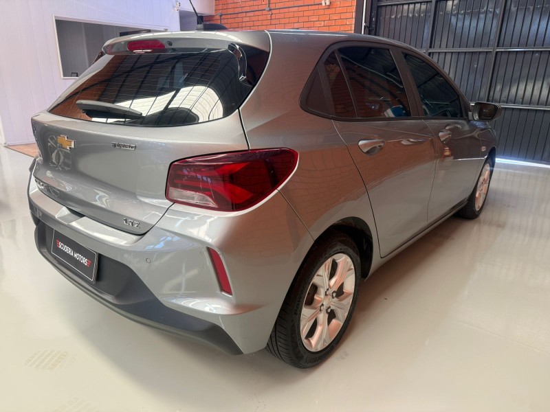 ONIX 1.0 LTZ 8V TURBO FLEX 4P AUTOMÁTICO - 2024 - BENTO GONçALVES