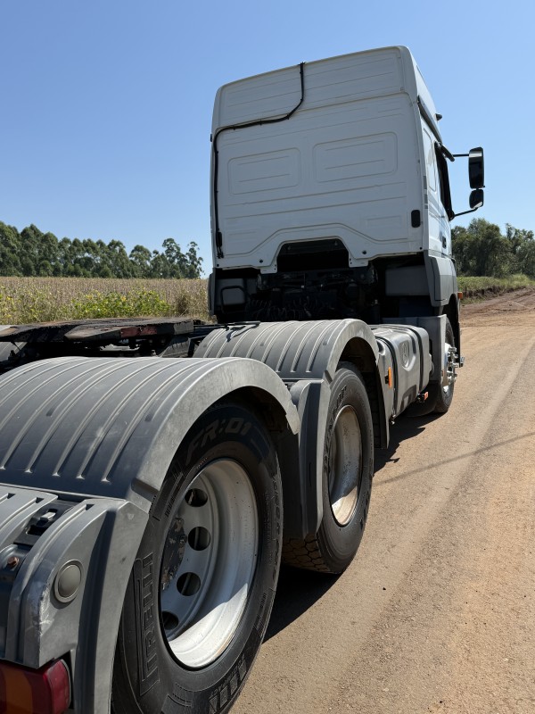 AXOR 2544 S 6X2 - 2022 - ESTRELA