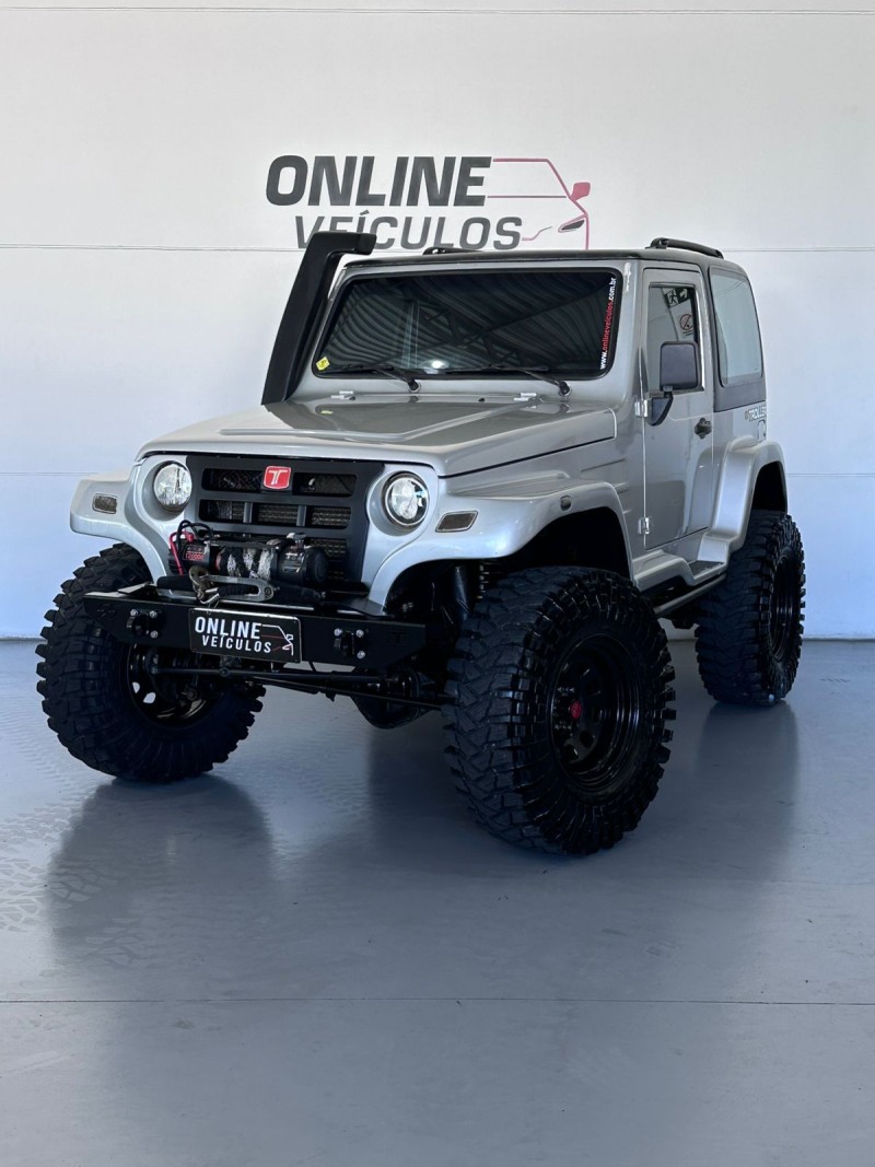 t4 3.0 teto rigido 16v turbo eletronic diesel 2p manual 2010 farroupilha