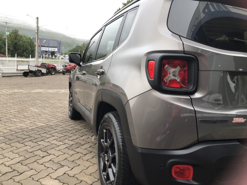 RENEGADE 1.8 16V FLEX SPORT 4P AUTOMÁTICO - 2020 - VALE REAL