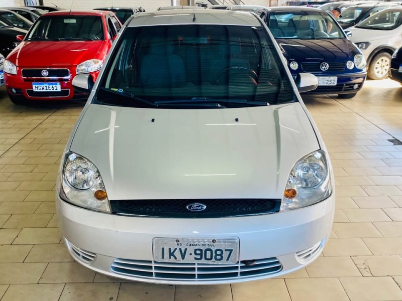 FIESTA 1.0 MPI SUPERCHARGER 8V GASOLINA 4P MANUAL - 2003 - CAXIAS DO SUL