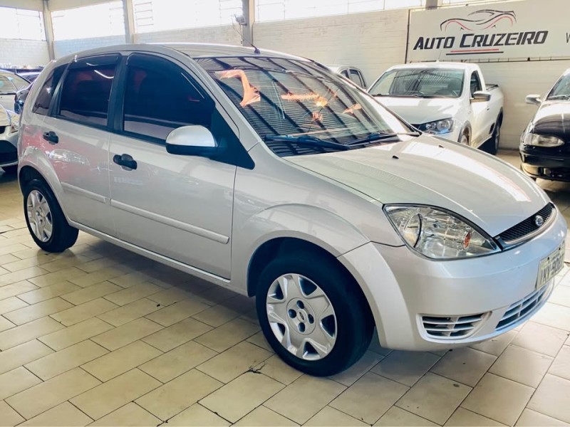 FIESTA 1.0 MPI SUPERCHARGER 8V GASOLINA 4P MANUAL - 2003 - CAXIAS DO SUL