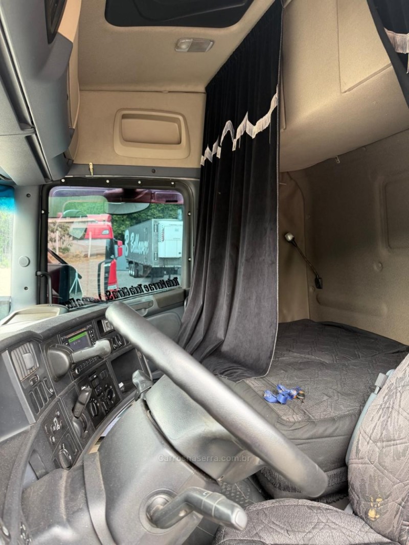 R-440 A 4X2 - 2015 - FARROUPILHA