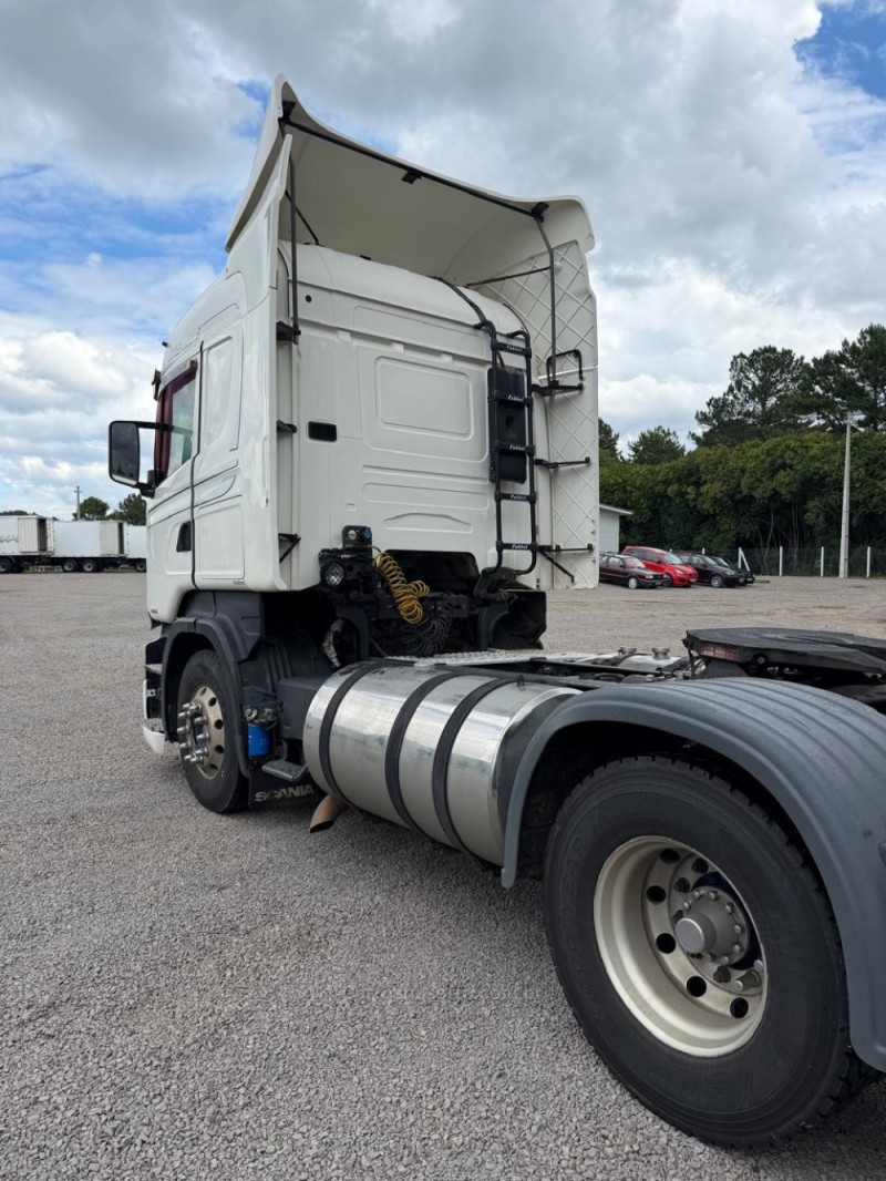 R-440 A 4X2 - 2015 - FARROUPILHA