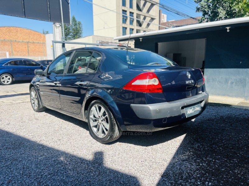 MÉGANE 1.6 DYNAMIQUE 16V FLEX 4P MANUAL - 2007 - CAXIAS DO SUL