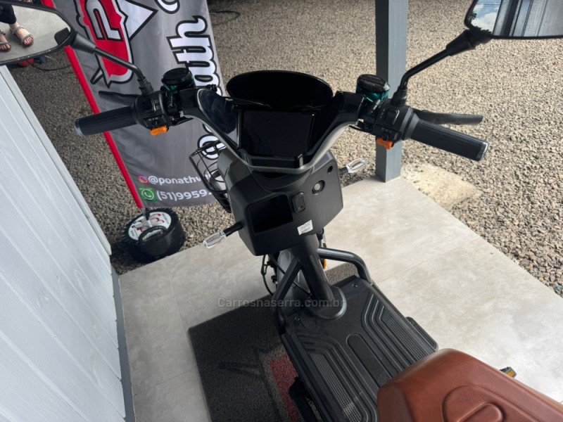 SCOOTER ELÉTRICA ALMADA 1000W - 2026 - IGREJINHA