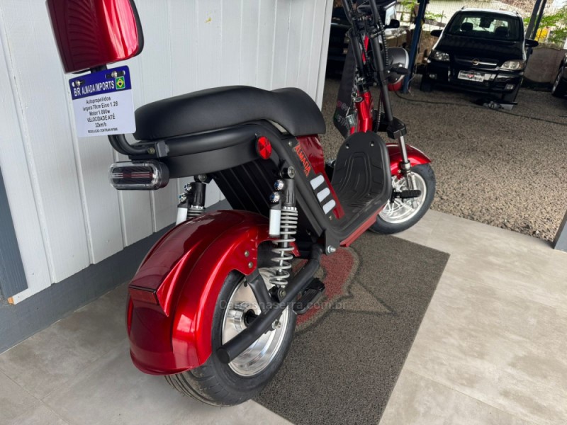 SCOOTER ELÉTRICA ALMADA 1000W - 2026 - IGREJINHA