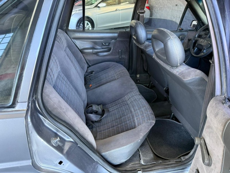 SANTANA 2.0 MI 8V GASOLINA 2P MANUAL - 1997 - CAXIAS DO SUL