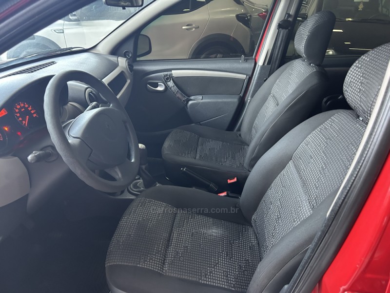 SANDERO 1.6 EXPRESSION 8V FLEX 4P MANUAL - 2011 - TAQUARA